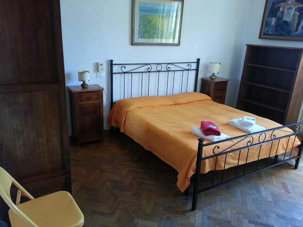 A Due Passi Dal Centro Bed And Breakfast Pisa Cameră foto